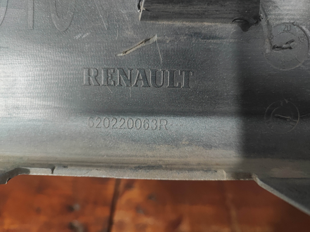 Бампер передний Renault Logan 2 18-22 Б/У Оригинал 620220063R