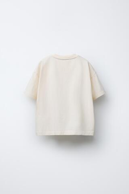 ZARA ФУТБОЛКА С ВЫШИВКОЙ, ЭКРЮ