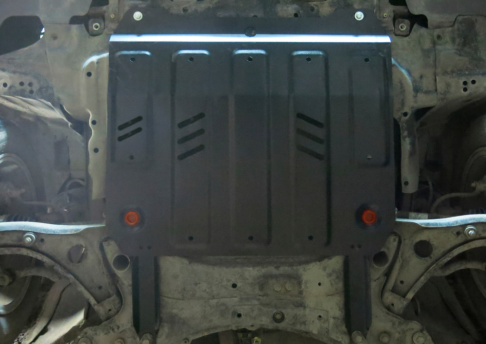 Защита картера и КПП АвтоБроня для Geely GC6 (V - 1.5) 2014-2017/Geely MK (V - 1.5) 2008-2015/Geely MK Cross (V - 1.5) 2011-2016, штампованная, сталь 1.8 мм, с крепежом, 111.01912.1