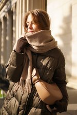Шарф-палантин бежевый меланж