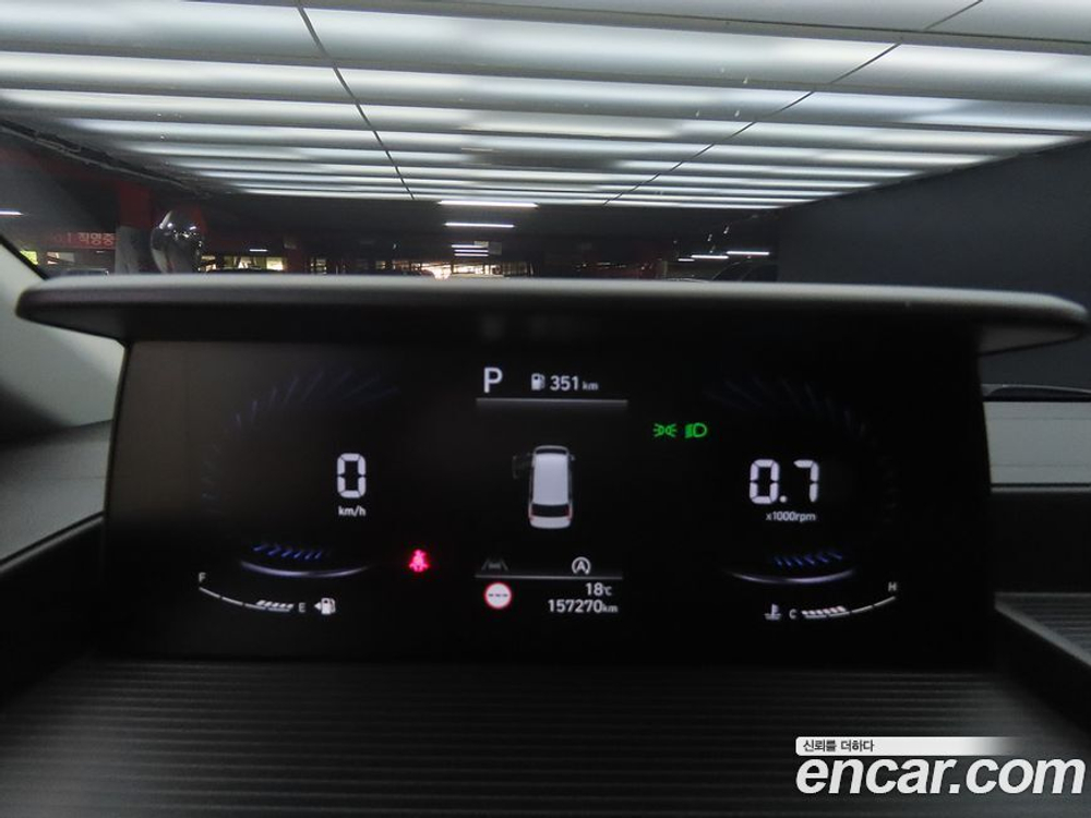 Hyundai Staria Cargo 3-х местный (07.2021)