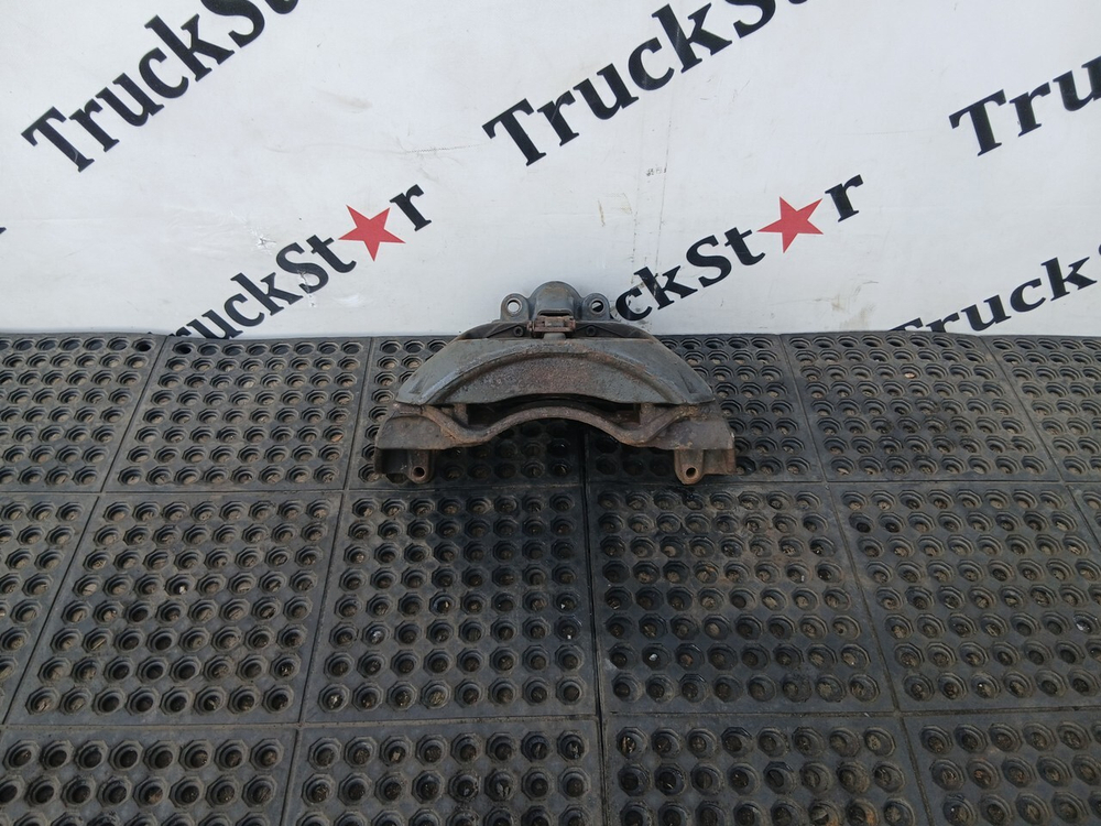 Суппорт задний правый 2017г.