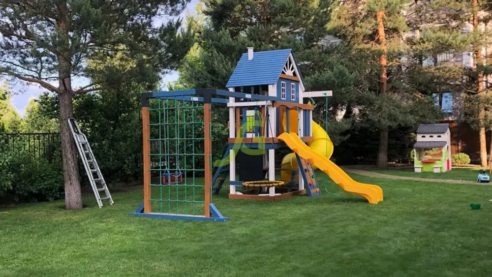 Детская площадка Шато с трубой (Домик) мод.1