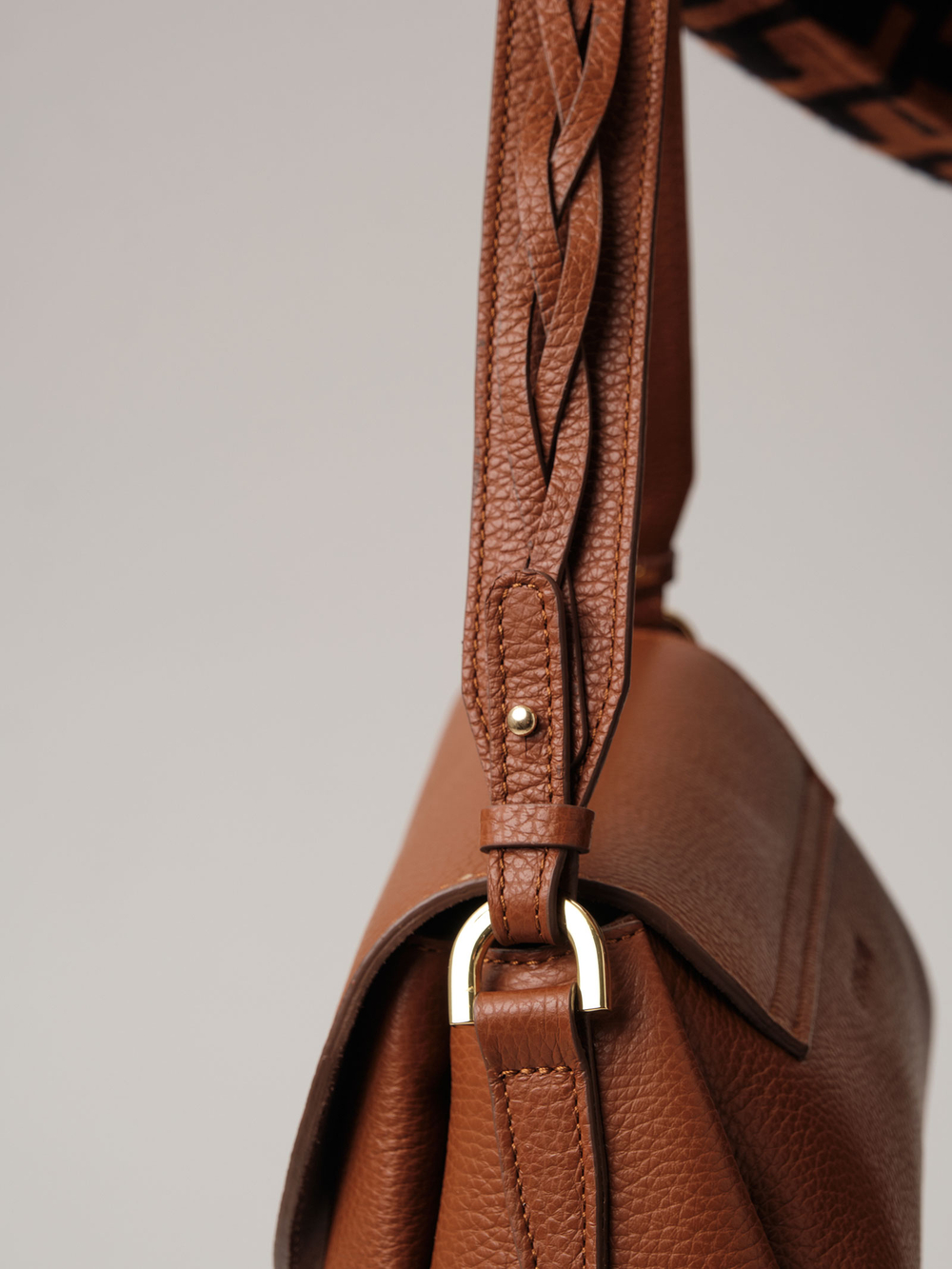 Кожаная сумка Deboro 31117 фундук