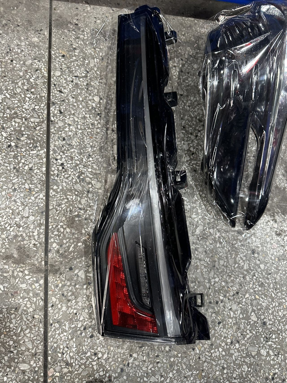 Задние фонари Honda HR-V оригинал