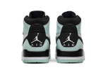 Кроссовки Jordan Legacy 312 Utilizes The Familiar Igloo From Art Basel