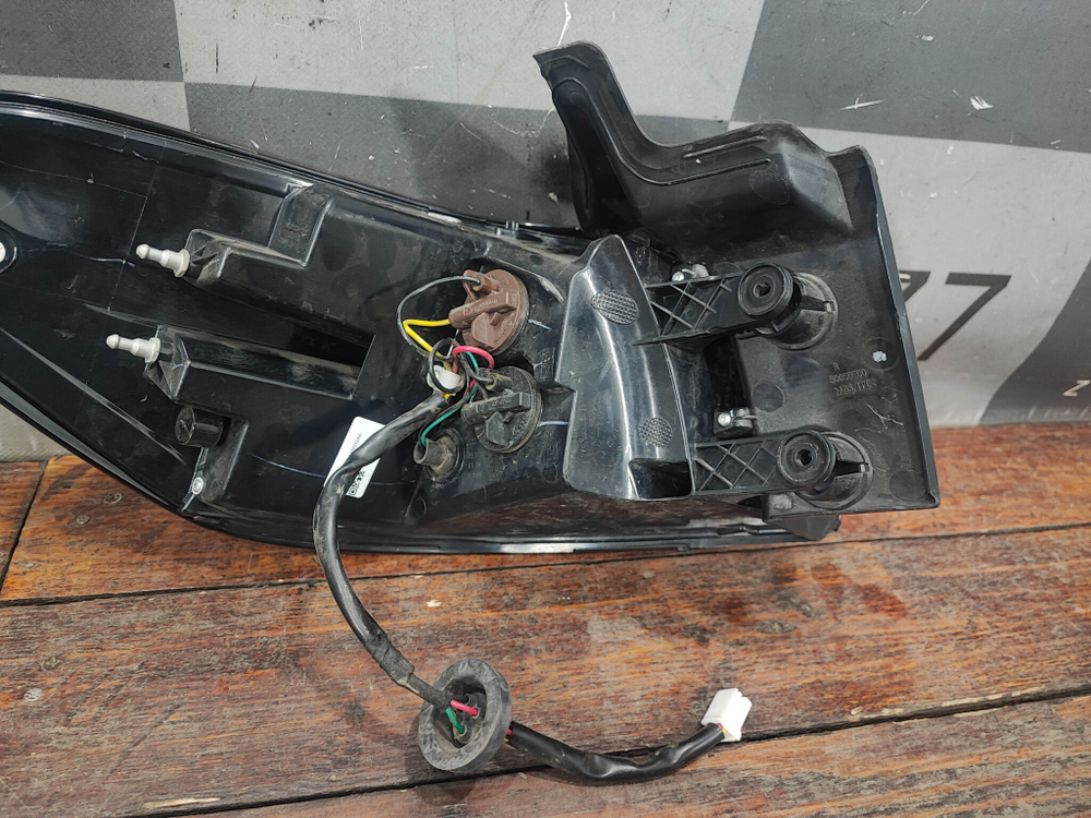 Фонарь задний правый Chery Tiggo 7 Pro 20-24 Б/У Оригинал 605000202AA