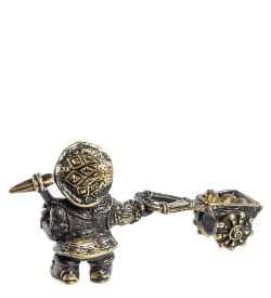 Народные промыслы AM- 974 Фигурка «Гном с тележкой» (латунь, янтарь)