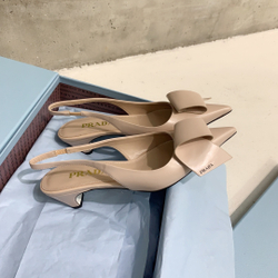 Prada Pumps
