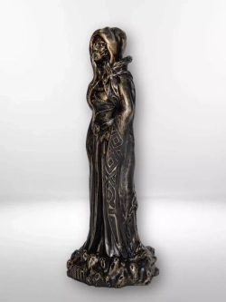 Коллекционная алтарная фигурка статуэтка скандинавская Богиня Хель оберег для дома