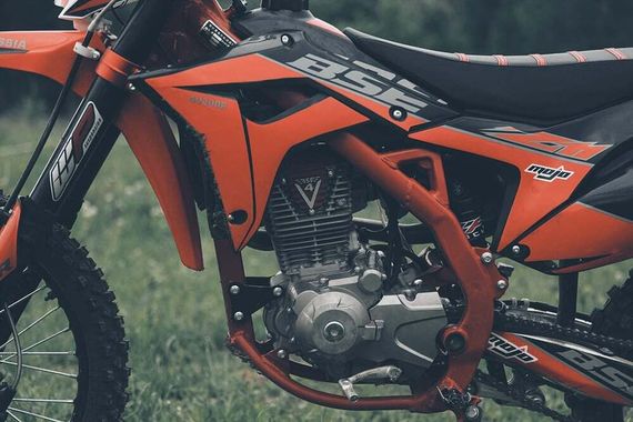 Мотоцикл кроссовый эндуро BSE Z11 1.0