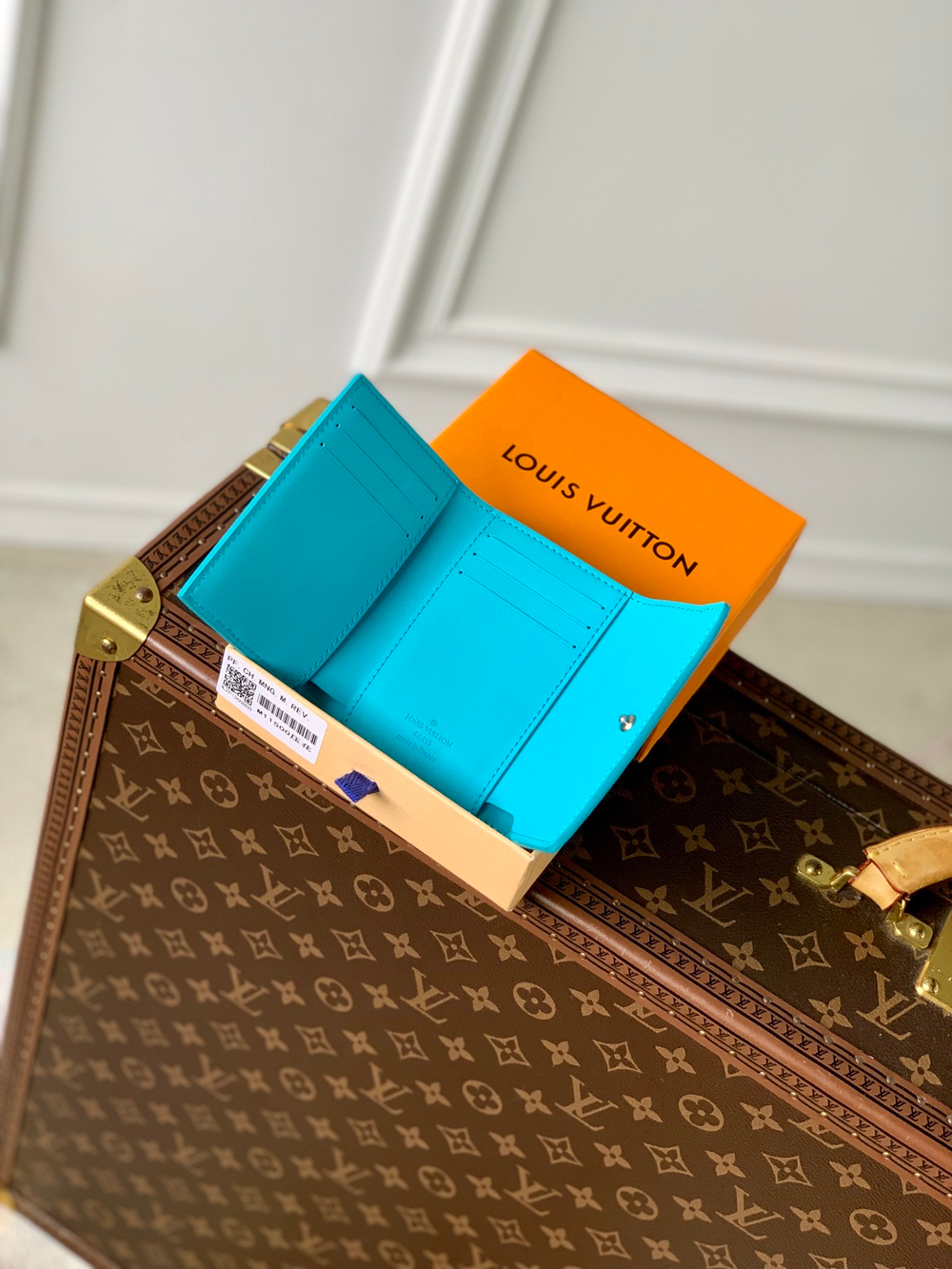 Louis Vuitton Slender Pilot