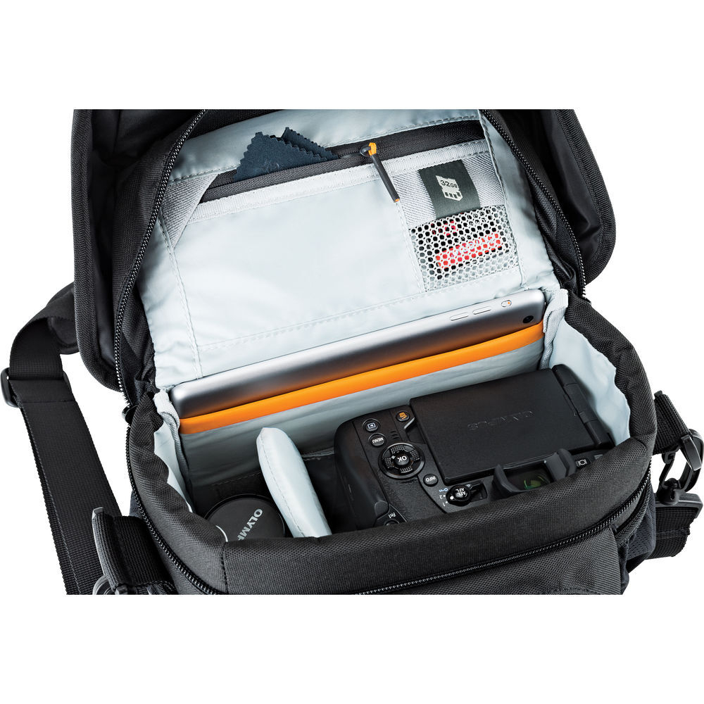 Сумка Lowepro Nova 160 AW II черная