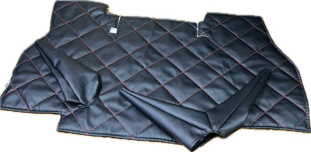 Коврик под рычаги КПП УАЗ 452, 3303 (красная нить ромб)