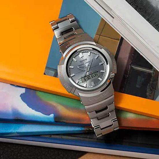 Японские наручные часы Casio G-SHOCK AWM-500D-1A8 с хронографом