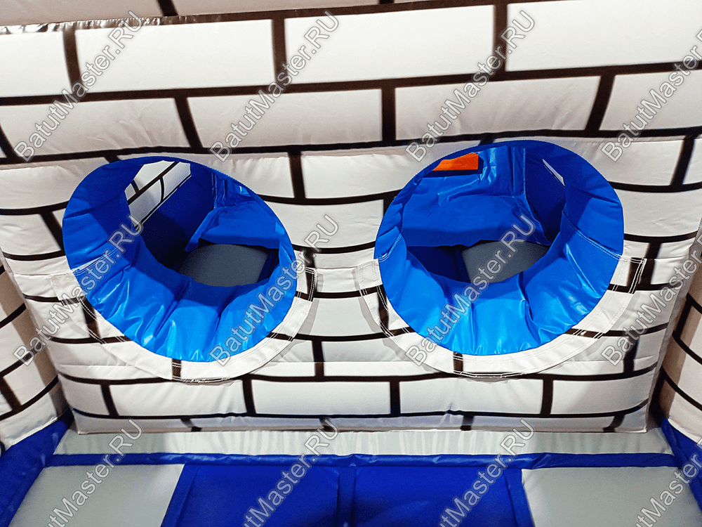 Надувная полоса препятствий "Дворцовое средневековье"