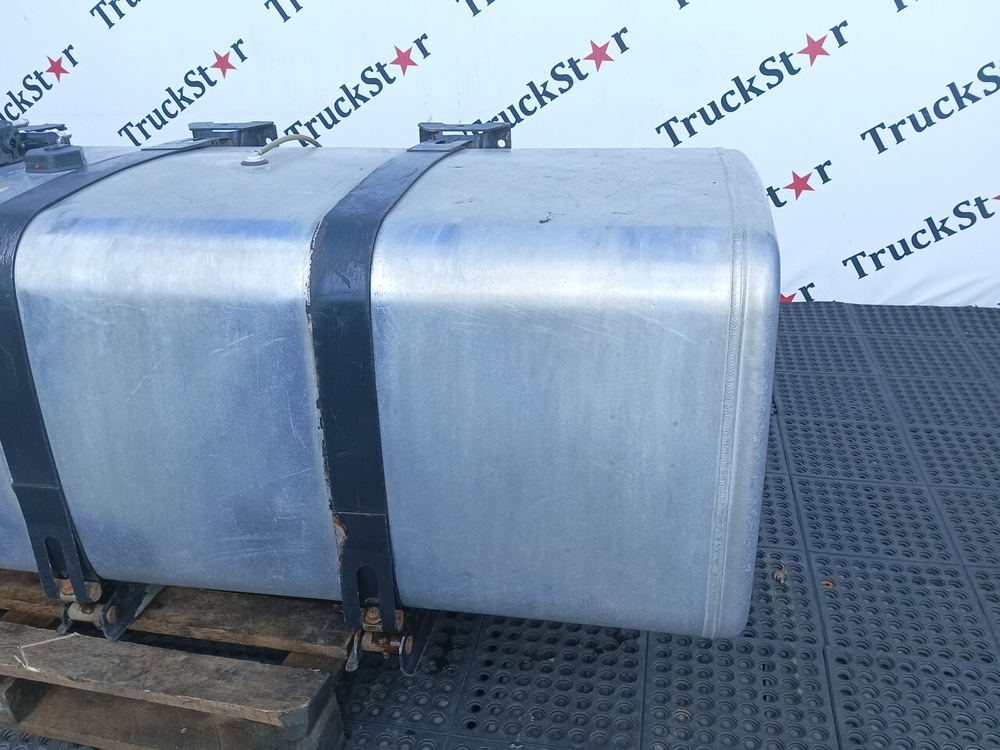 Бак топливный 850L 2023г.
