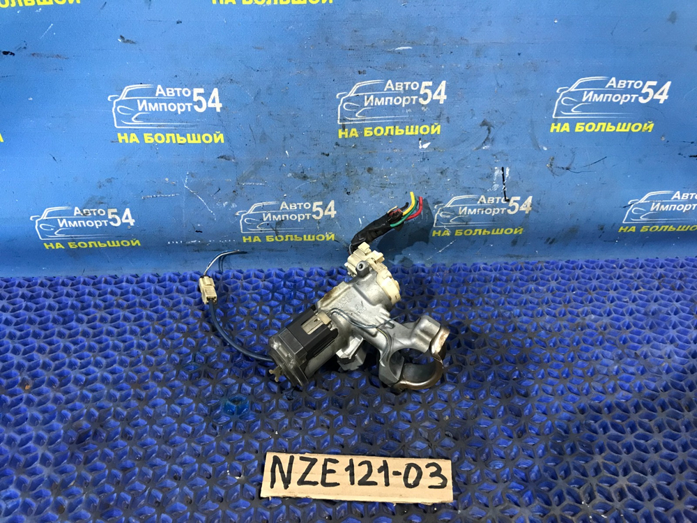 Замок зажигания TOYOTA FIELDER 2002