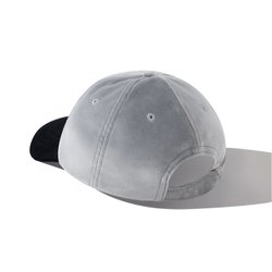 Кепка Ymkashix Velur Puff