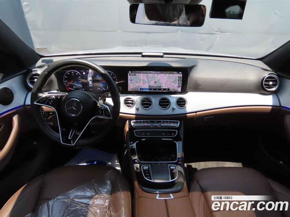 Mercedes-Benz E-Class W213 E250 Avangarde (09.2021)