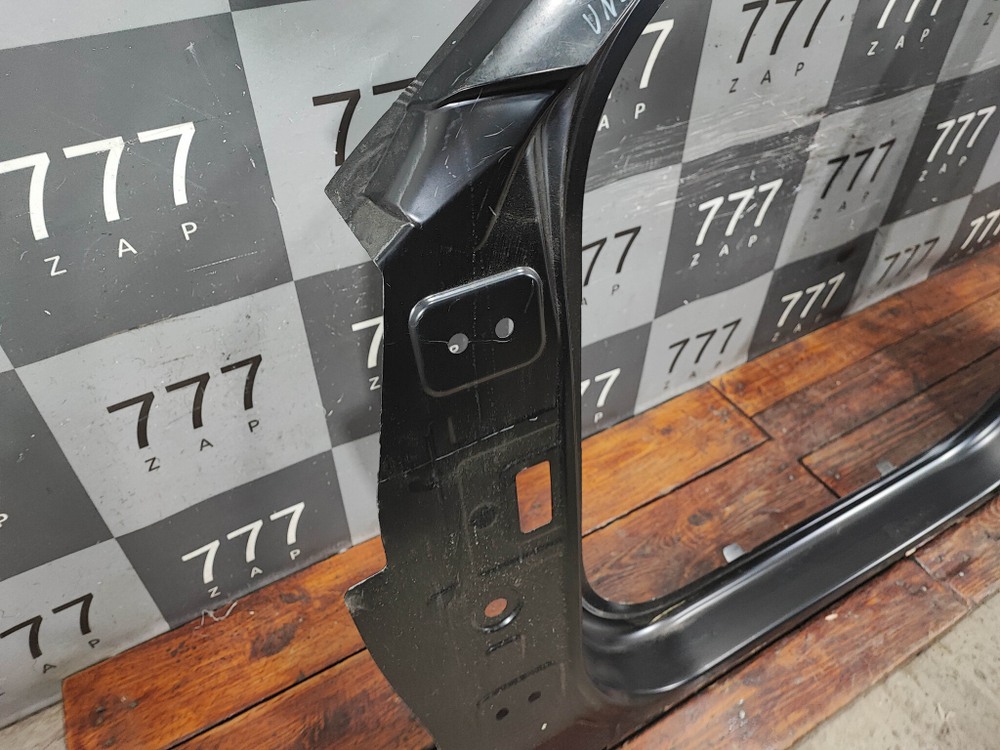 Боковина левая Changan UNI-V 22-нв Новая Оригинал C281F2702050100