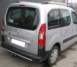 Фаркоп на Citroen Berlingo II LWB L2 2008-2019, Peugeot Partner II LWB L2 2008-2019 без снятия и подрезки бампера (паспорт и сертификат в комплекте)(без электрики) Steinhof.C-015