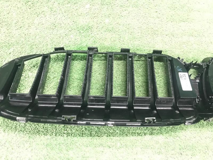 Решетка радиатора BMW 3er G20 (2018-2022)