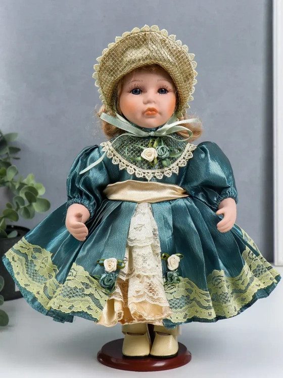 Кукла керамическая фарфоровая Танечка в платье 30 см