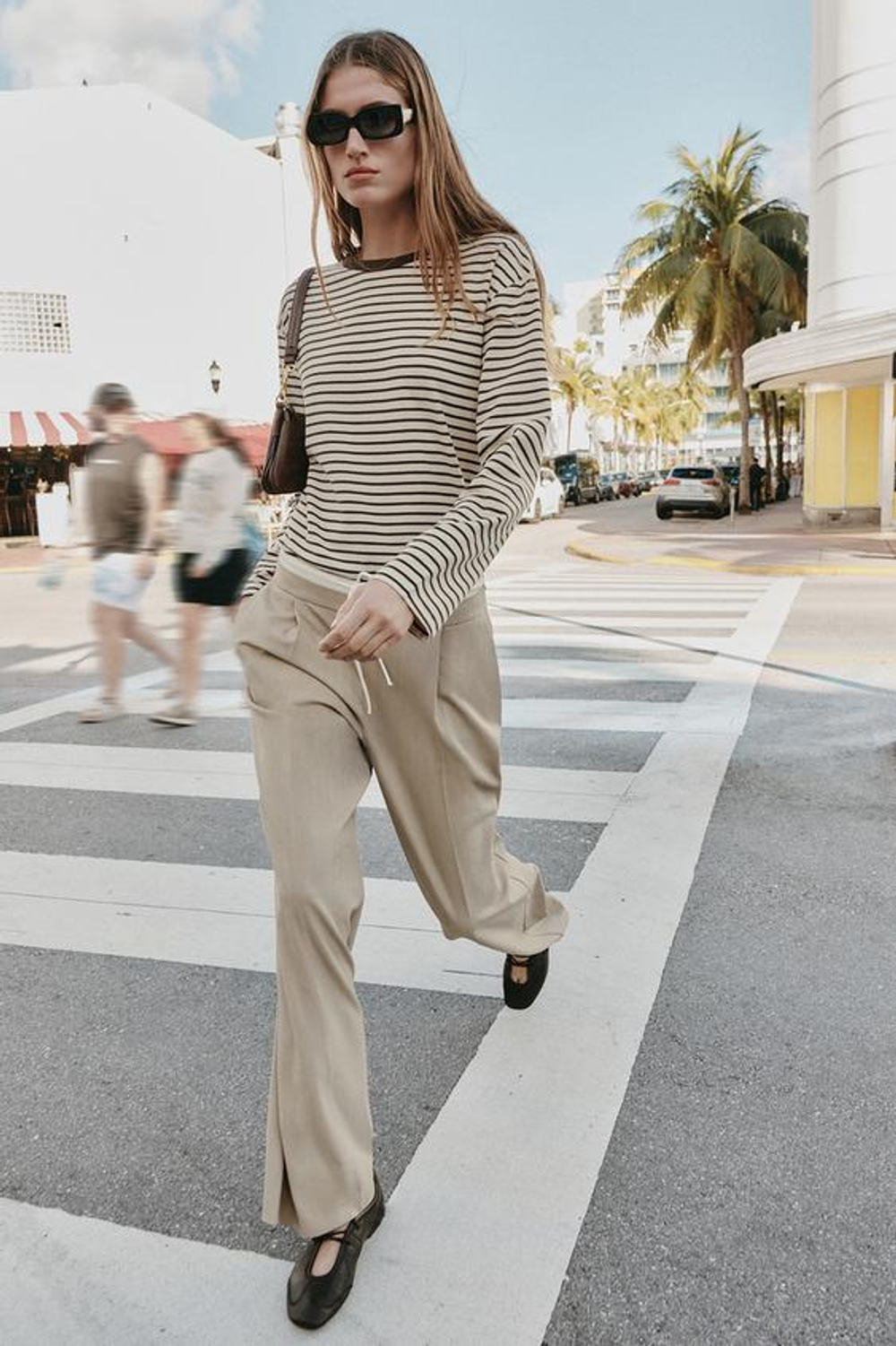 ZARA БРЮКИ С ШИРОКИМИ ШТАНИНАМИ И ДВОЙНЫМ ПОЯСОМ, ПЕСОЧНЫЙ