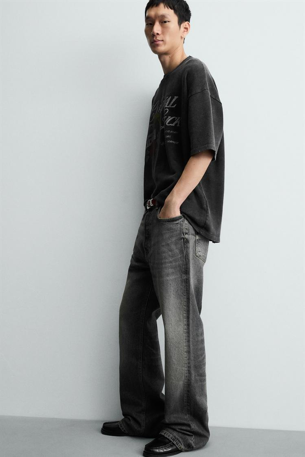 ZARA ТОЛСТОВКА С КОМБИНИРОВАННЫМ ПРИНТОМ, ТЕМНЫЙ АНТРАЦИТ