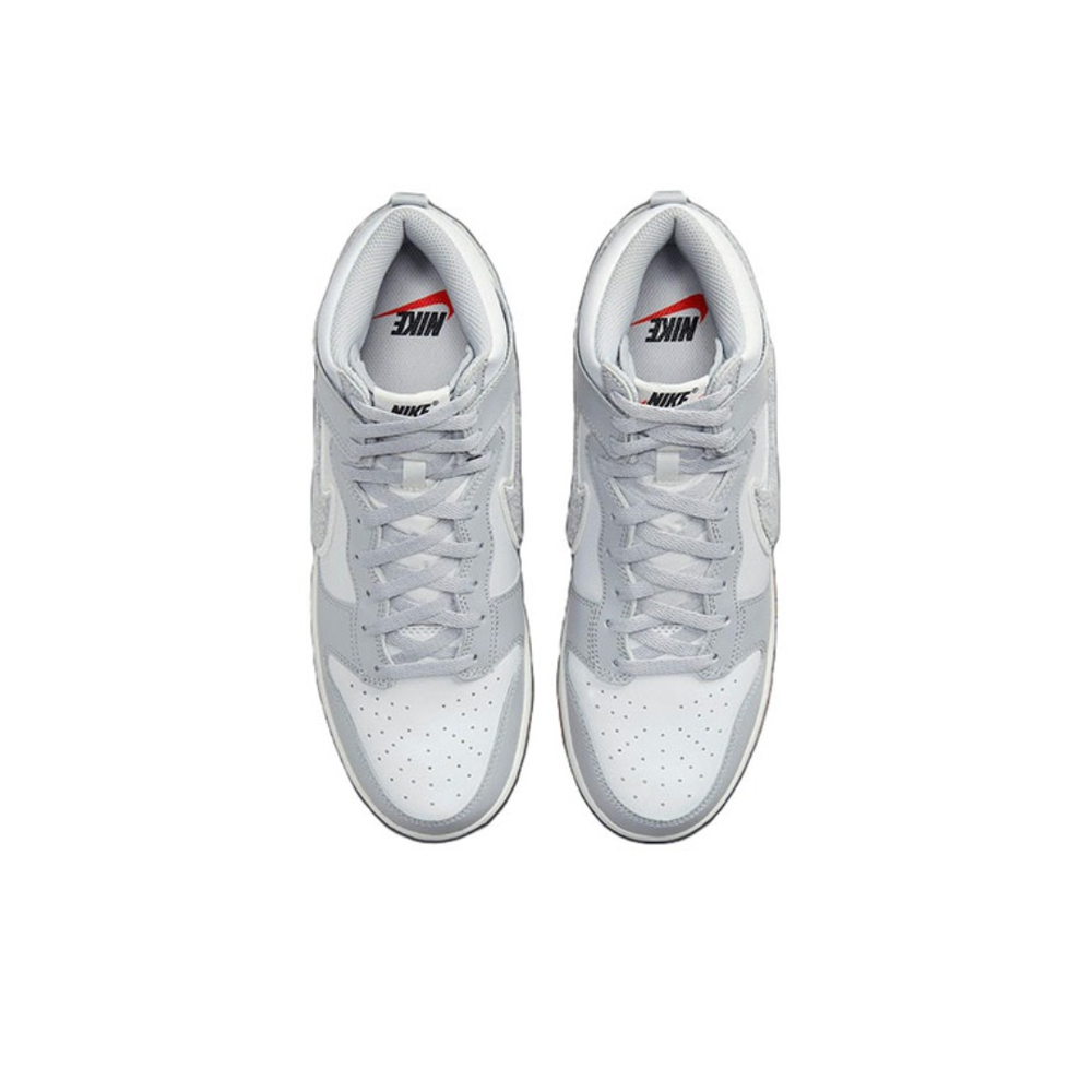 Кроссовки Nike Dunk High 'Chenille Swoosh - Light Smoke Grey' DR8805-003