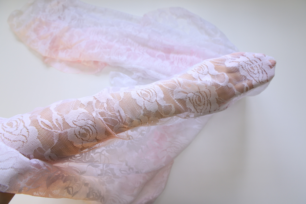 Гипюр стрейч белый