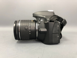 Nikon D3300 Kit 18-55mm 3.5-5.6G VR 2.900 кадров