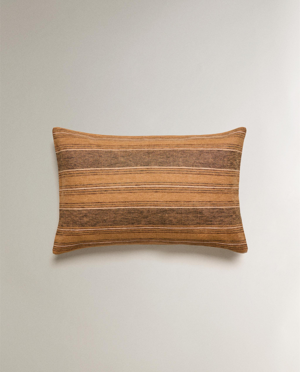 Zara Home наволочка декоративная из льна, песочный, в полоску, 40x60 см