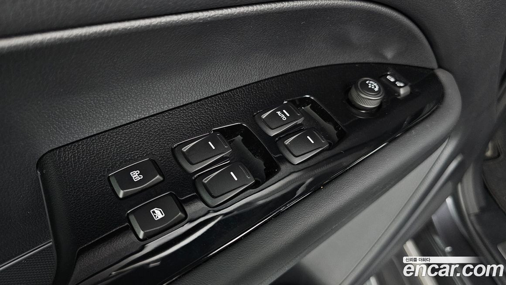 KG Mobility (Ssangyong) The New Rexton Sports KHAN Дизель 2.2 4WD (07.2023)
