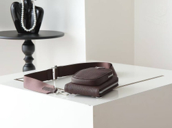 Нагрудная сумка-слинг Prada