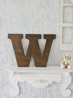 Буква английского алфавита деревянная настенная