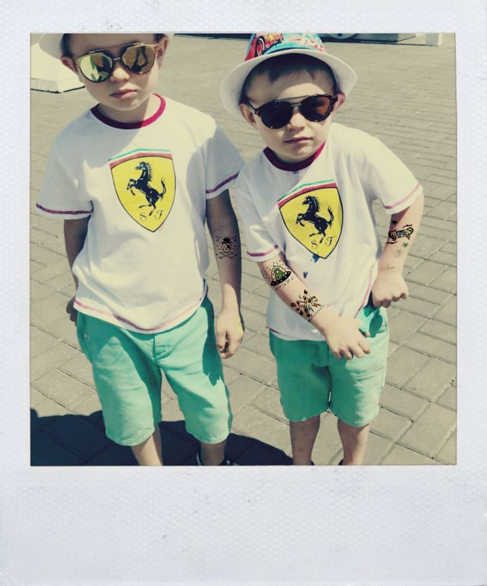 Tattoo - переводилка "Череп и Инопланетянин"