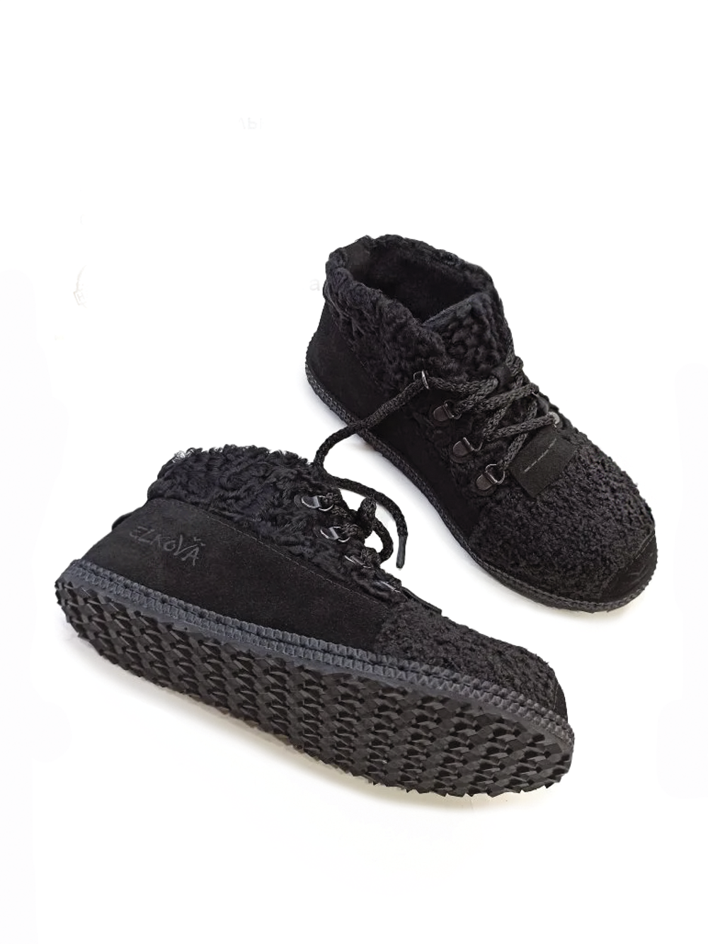 Ботинки демисезонные с каракулем