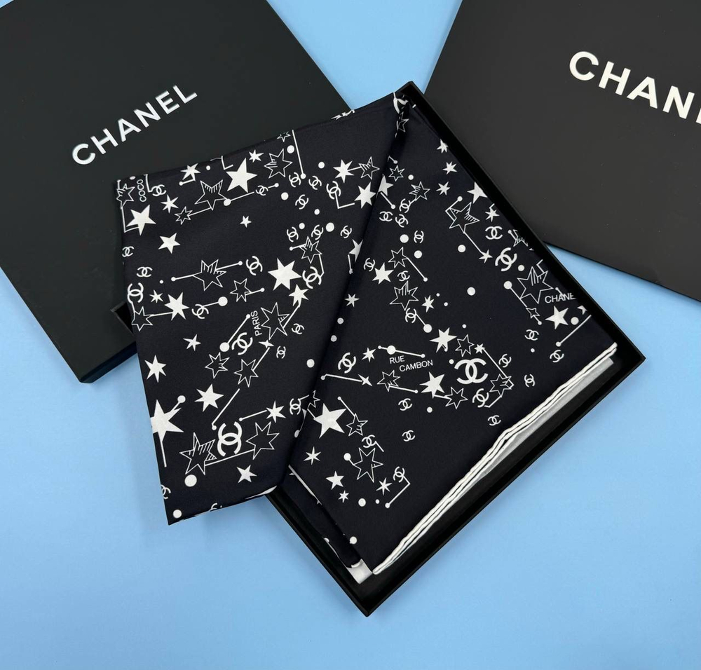 Платок CHANEL