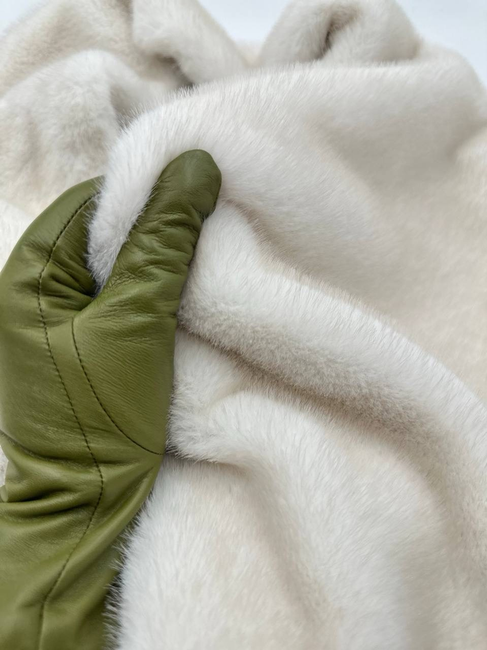 Шарф из эко-меха под норку