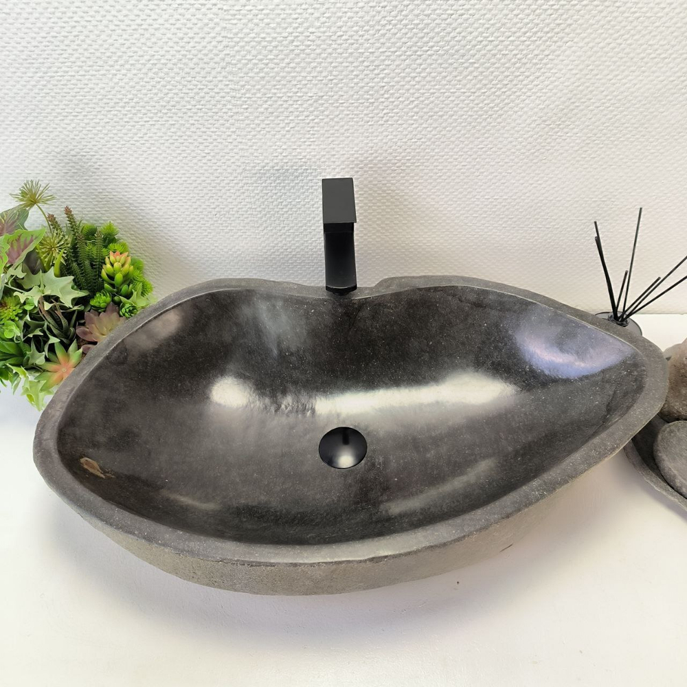 Раковина из речного камня RS-63543 (75*44*16) 0124