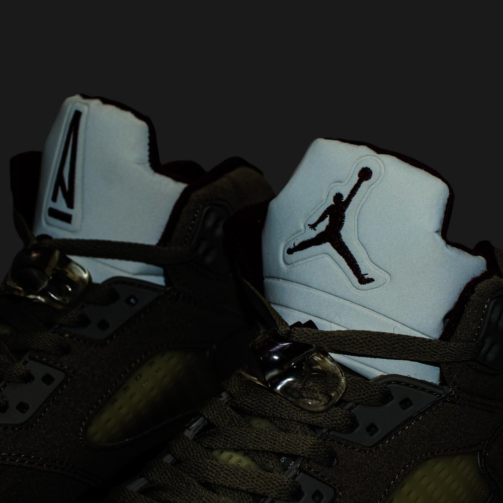 Кроссовки Nike Air Jordan 5 Brown