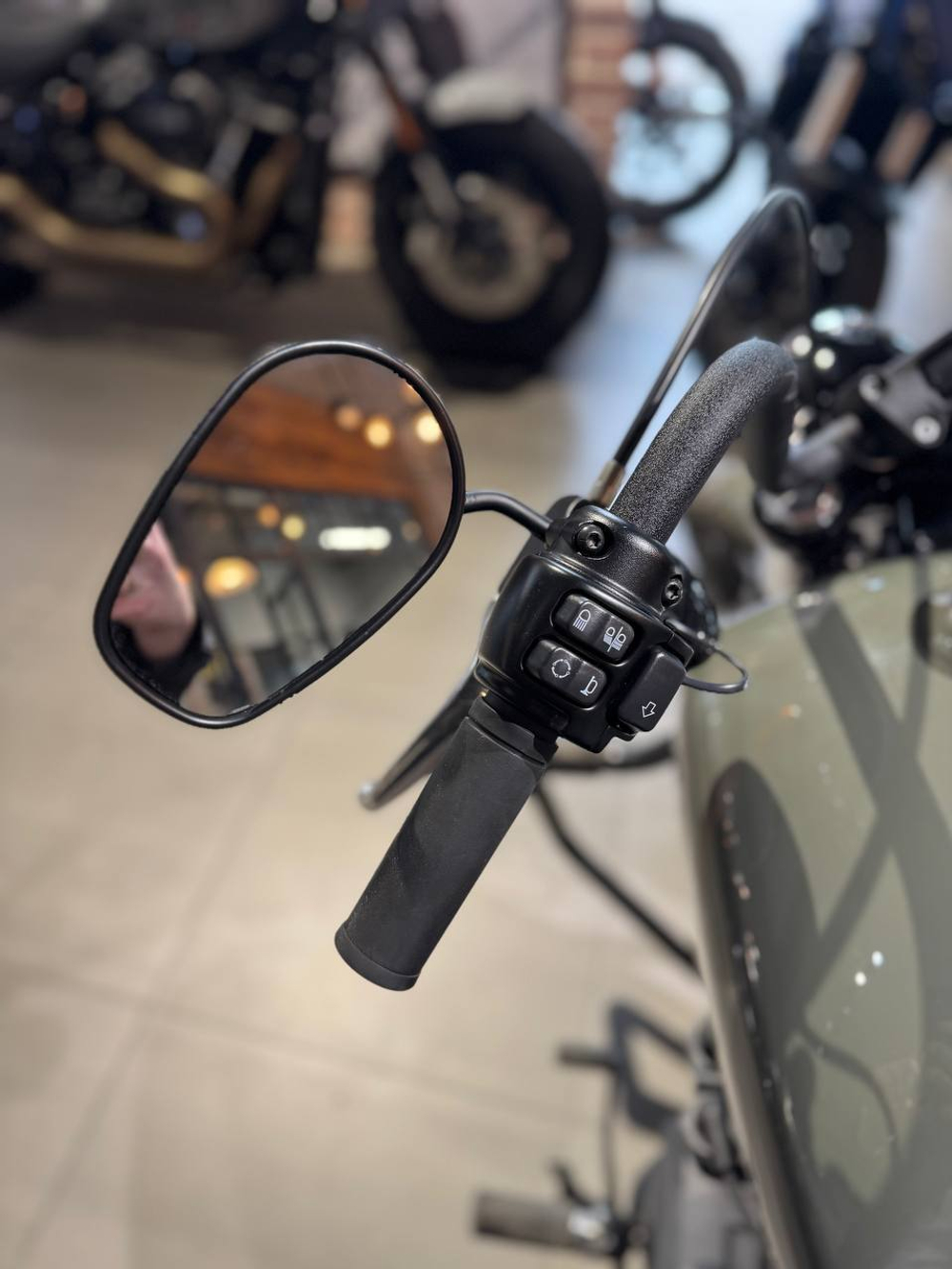 Harley-Davidson Street Bob, 2021