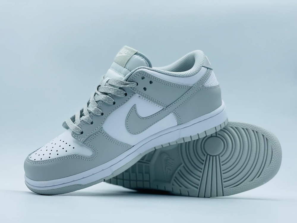 Sb dunk low release best sale