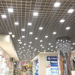 ULP-1010-7W-4000K IP54 GRILYATO OPAL WHITE Светильник светодиодный потолочный встраиваемый. Белый свет 4000K. 700Лм. Для ячеек 100x100мм. Корпус белый. В комплекте с и-п. ТМ Uniel