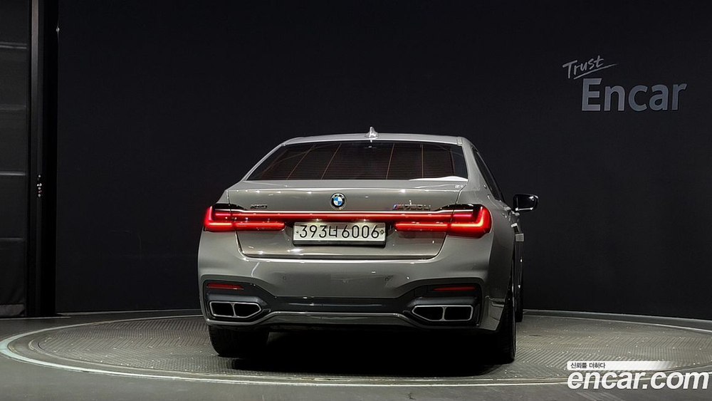BMW 7 Series (G11) M760Li xDrive (12.2019)