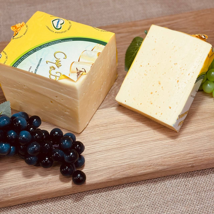 Сыр полутвердый «Белорусское золото» Копыль, жирность 50%, Белоруссия