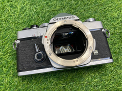 Olympus OM-1