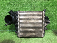 Интеркулер левый Audi Q8 (2018-н.в.)